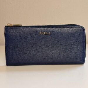 Furla Navy Blue Saffiano Zip Wallet